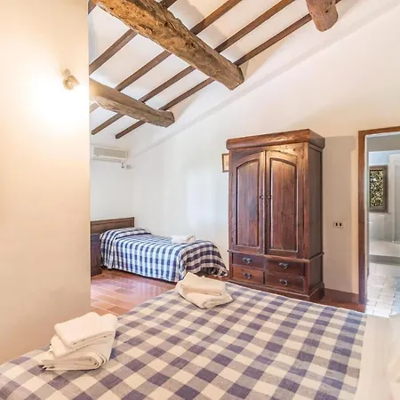 Beautiful In Castiglione D,lago Pg Villastrada (Umbria)
